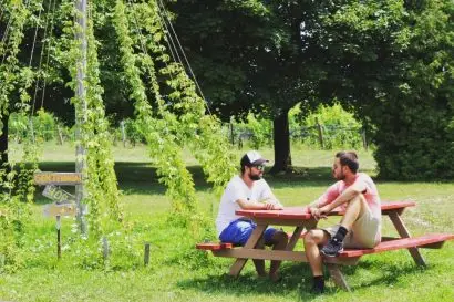 Toni and Andres chating at Niagara Oast House brewers