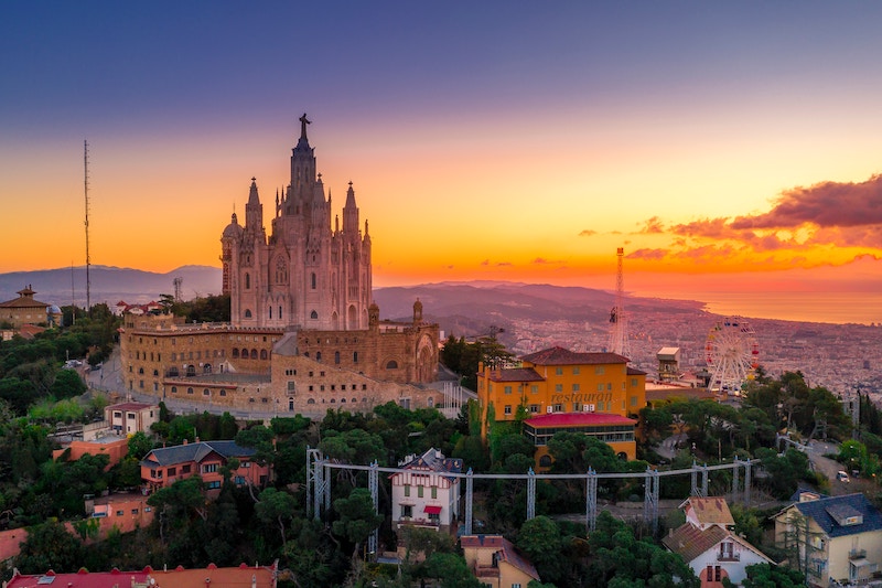 Ultimate Guide to Barcelona: Things To Do, Places To See